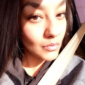 Meet your Posher, Yanina